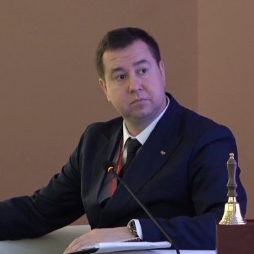 Сунь Тяньшу выступил в качестве спикера на Х Российском форуме малого и среднего предпринимательства